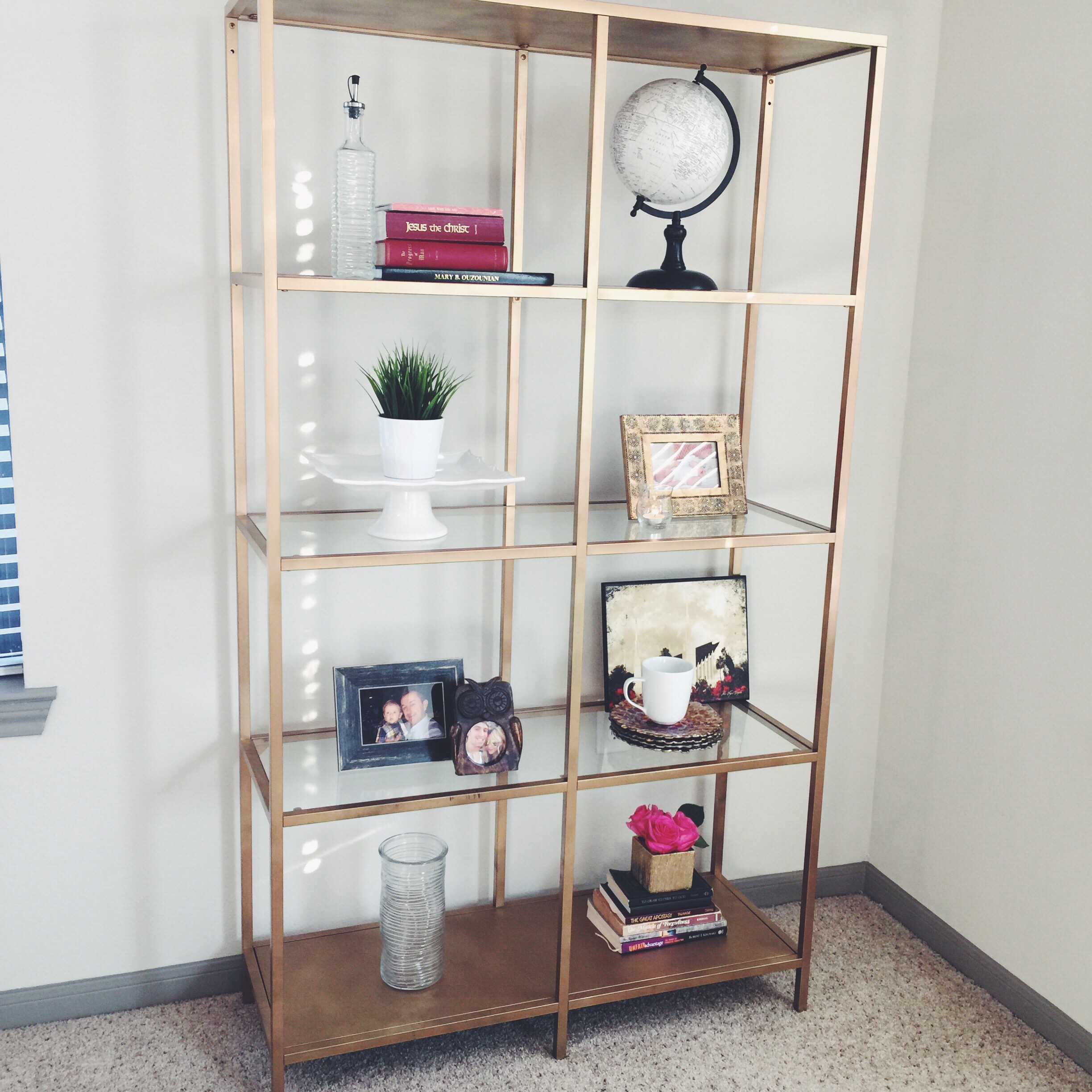 Honey DIY - Gold Shelves