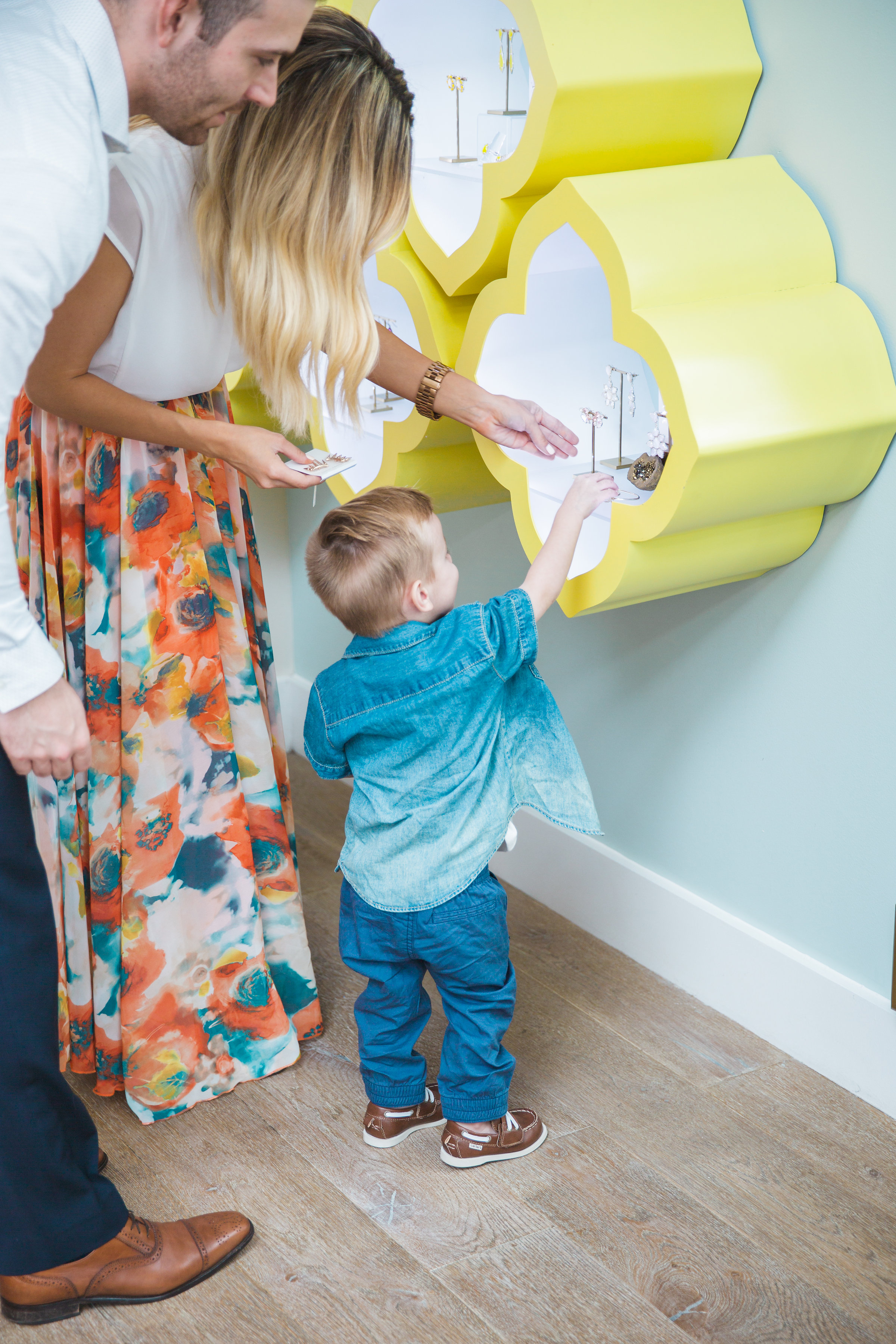 Mother's Day With Kendra Scott